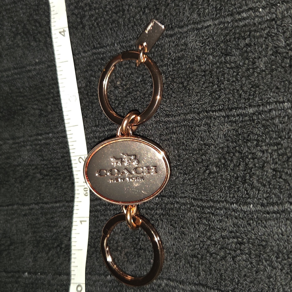 RoseGold Keychain Set - Picture 10 of 14